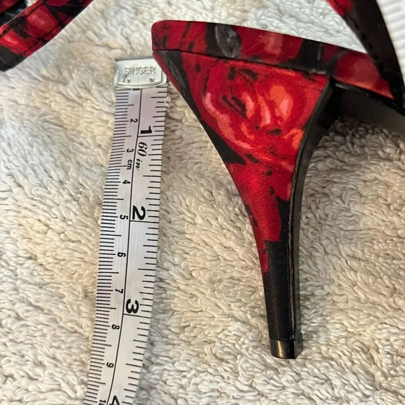 White House Black Market Womens Black Red Slingback Heels 6.5M Floral Peep Toe - Picture 13 of 14